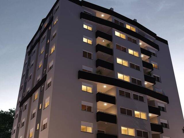 #1025 - Apartamento para Venda em Caxias do Sul - RS