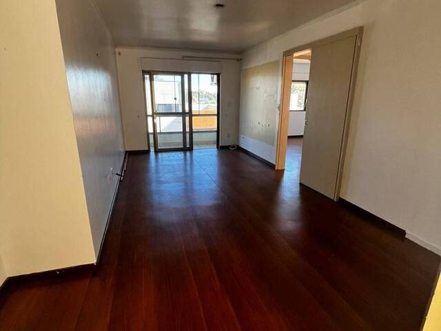 #1576 - Apartamento para Venda em Caxias do Sul - RS
