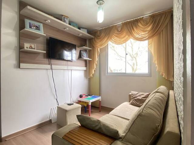 #1727 - Apartamento para Venda em Caxias do Sul - RS