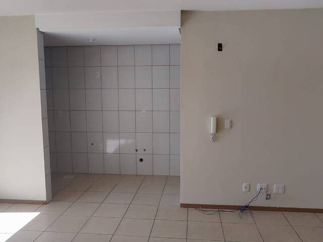 #1806 - Apartamento para Venda em Caxias do Sul - RS - 2