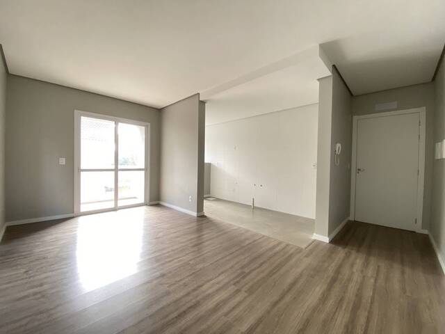 #1813 - Apartamento para Venda em Caxias do Sul - RS - 1