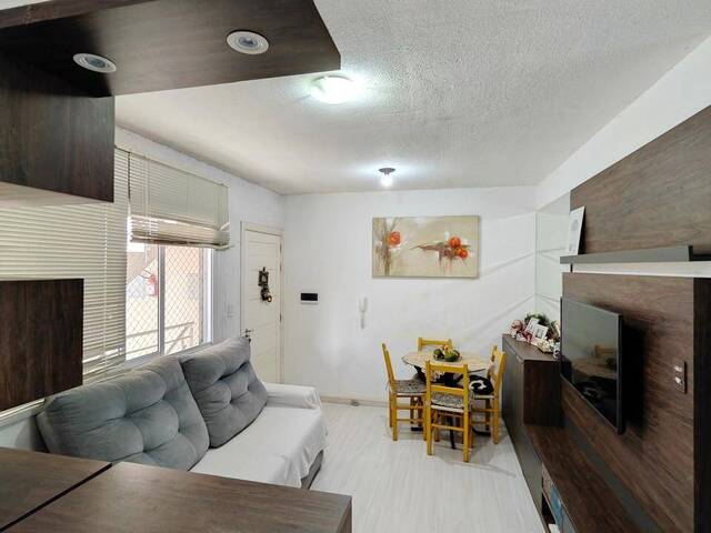 #1826 - Apartamento para Venda em Caxias do Sul - RS - 2