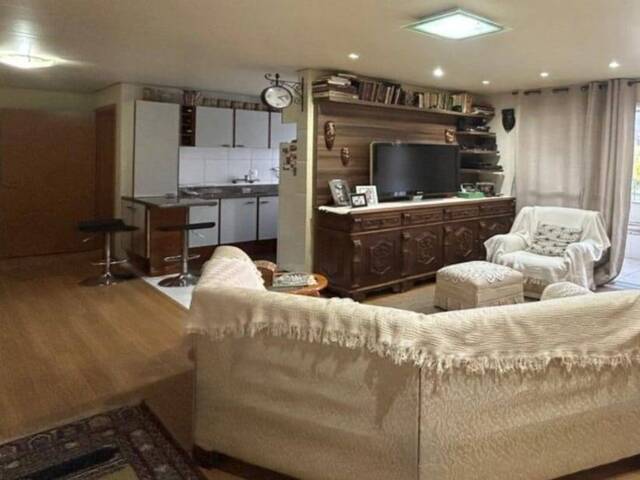 #1842 - Apartamento para Venda em Caxias do Sul - RS