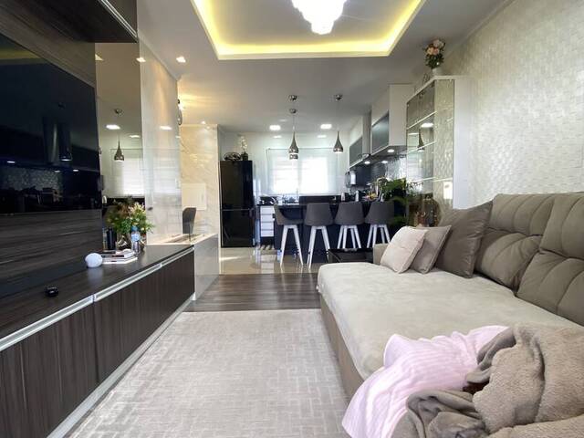 #1852 - Apartamento para Venda em Caxias do Sul - RS