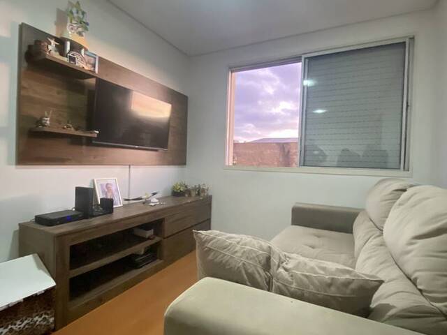 #1864 - Apartamento para Venda em Caxias do Sul - RS