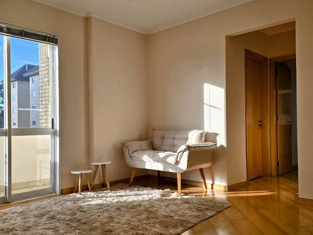 #1872 - Apartamento para Venda em Caxias do Sul - RS