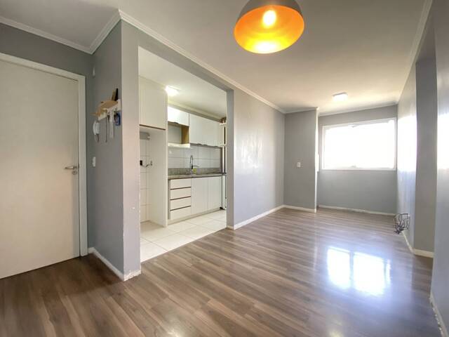 #1888 - Apartamento para Venda em Caxias do Sul - RS
